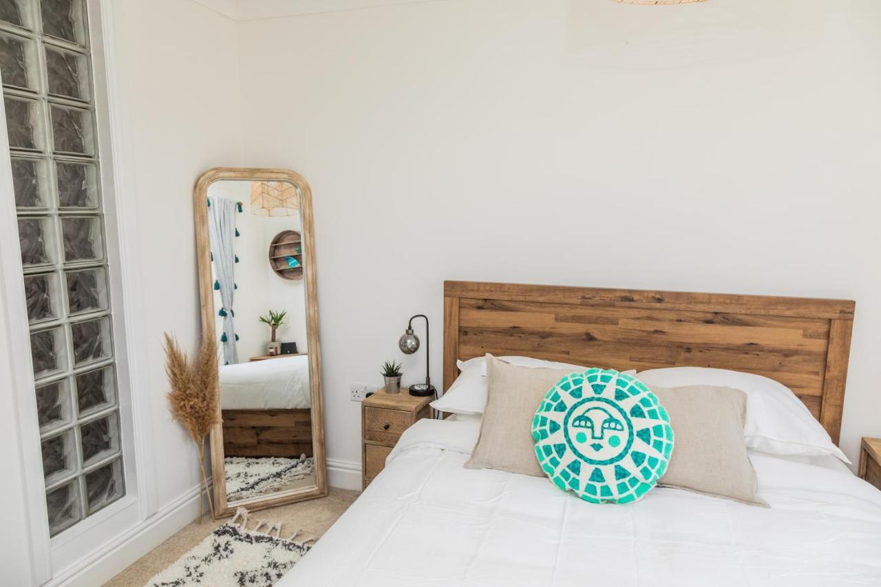 Апартаменты Pentire Point - Fully Equipped Eco Escape Кранток Экстерьер фото